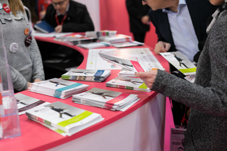 Point info sur le salon franchise Franchise Expo Paris Pour réussir un salon franchise tel que Franchise Expo Paris, de nombreuses règles sont à suivre. Les franchiseurs doivent préparer ces 4 jours pour montrer toutes leurs qualités aux candidats franchisés